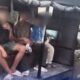 Petugas Satpol PP Kota Padang saat mengamankan tiga anak di bawah umur yang kedapatan menghirup lem di kawasan Siteba, Padang, Minggu (21/9/2025). (Dok. Satpol PP Padang)