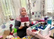 Dari Sudut Tunggul Hitam, Karya Daur Ulang Ade Yuliani Melesat hingga Singapura dan Australia