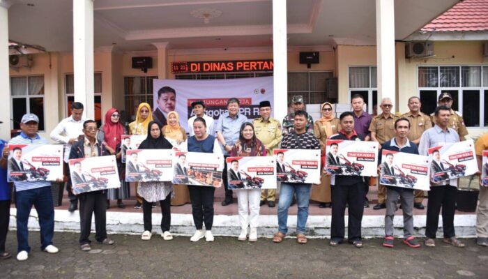 Dukung Swasembada Pangan, Pemko Padang Salurkan Bantuan Alsintan dan Bibit untuk Kelompok Tani