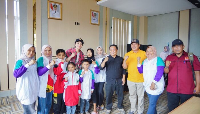 Annisa Lepas Kontingen POPNAS XVII Dharmasraya 2025