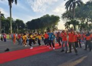 Seru! Warga Padang Ramaikan Jalan Sehat Bareng PT Garam dan Segitiga ‘G’ di Kantor Gubernur