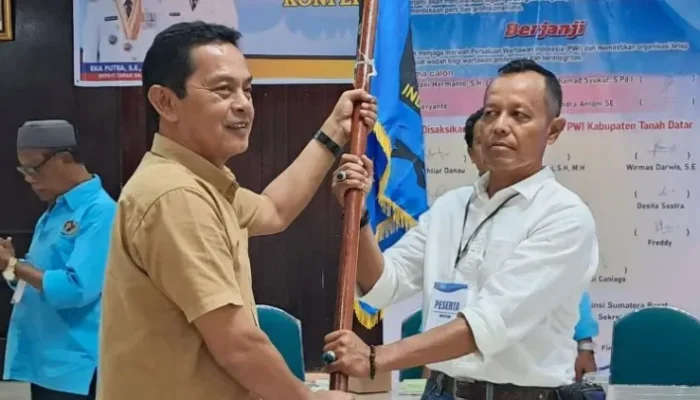 Chandra Antoni Terpilih sebagai Ketua Baru PWI Tanah Datar