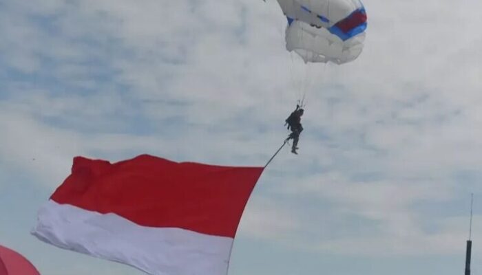 Kronologi Detik-Detik Kecelakaan Penerjunan yang Renggut Nyawa Praka Marinir Zaenal
