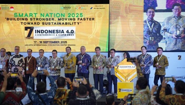 Telkomsel Raih Penghargaan Rintisan Teknologi Industri 2025 lewat 5G in The Box