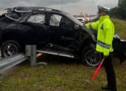 Kronologi Kecelakaan Tunggal Fortuner di Tol Pekanbaru – Bangkinang