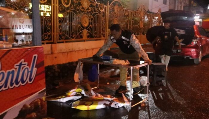 Satpol PP Padang Tertibkan PKL di Sutomo hingga Khatib Sulaiman, Amankan Fasilitas Umum