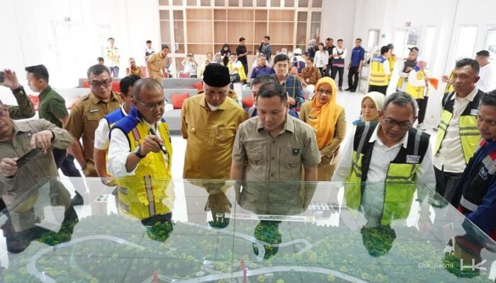 Dukungan Pusat Dipercepat, Kemenko Infra Tinjau Flyover Sitinjau Lauik dan Tol Padang-Sicincin
