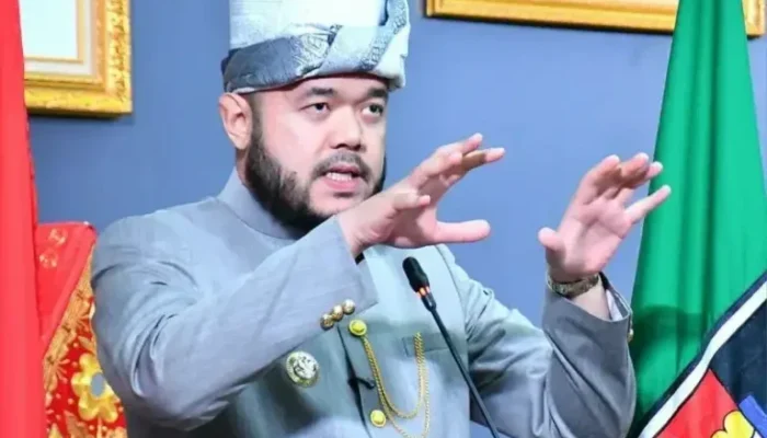 Wali Kota Fadly Amran Lantik Pejabat Eselon II dan 50 Kepala Sekolah