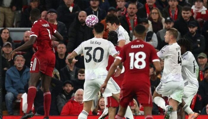 Sundulan Maguire Bawa Manchester United Pulang dengan Tiga Poin