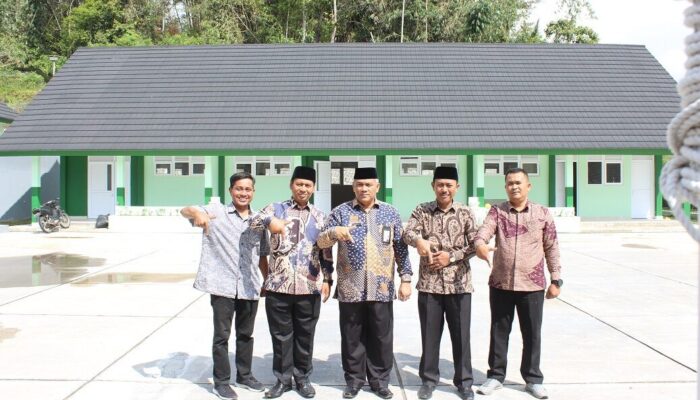 Gedung Baru MTsN 7 Tanah Datar Hampir Rampung
