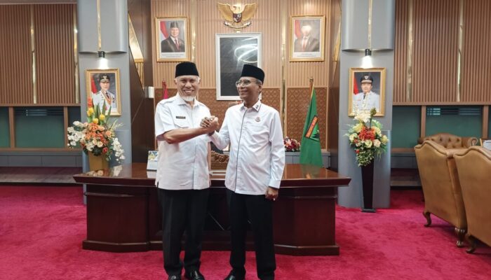 Silaturahmi Hangat, Mahyeldi dan Kajati Muhibuddin Kompak Bangun Sumbar Lebih Baik