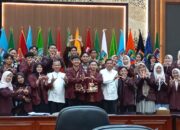Puluhan Mahasiswa UIN Imam Bonjol Padang Ikuti Sekolah Legislatif di DPRD Sumbar
