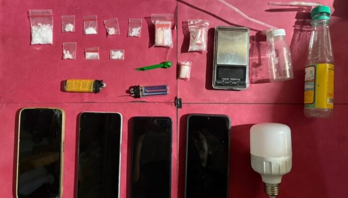 Gerebek Rumah di Purus, Polisi Tangkap 5 Tersangka Sabu dan Sita 8 Paket