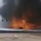 Beginilah penampakan pesawat Menteri Pertambangan Kongo yang terbakar. (Tangkapan Layar Video X/@aviationbrk)