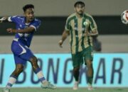 Begini Kata Gelandang Muda Persib Bandung Jelang Hadapi Dewa United