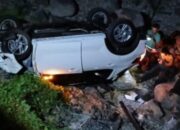Begini Kronologi Lengkap Kecelakaan Minibus Terjun ke Danau Singkarak