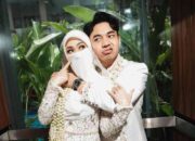 Profil Tinandrose, Penulis Puitis yang Kini Menjadi Istri Fiki Naki