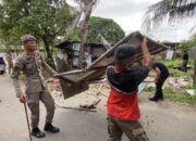 Satpol PP Padang Tertibkan Belasan Pedagang untuk Pembangunan SPPG