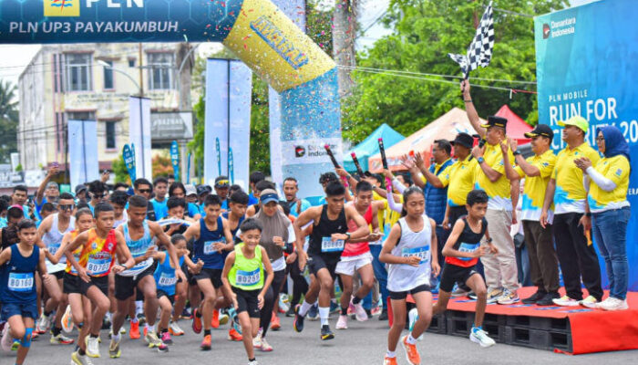 Charity dan Semangat Pahlawan, PLN UP3 Payakumbuh Sukses Libatkan 900 Peserta