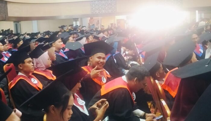 Menentang Keraguan, Fardianto Berhasil Jadi Sarjana Ilmu Komunikasi