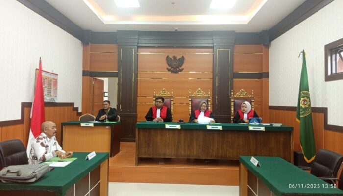 Sidang Gugatan PMH Terhadap Mantan Bupati Dharmasraya Ditunda Tergugat Absen