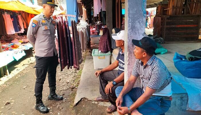 Perangi Premanisme dan Pungli, Polsek Pasaman Gencarkan Patroli Dialogis