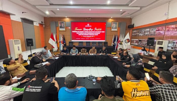 KPU Sumbar Libatkan Publik Susun Standar Layanan Informasi dan Kunjungan Tamu
