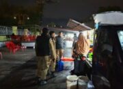 Teguran Keras Satpol PP, PKL Dilarang Keras Badan Jalan Masjid Raya An-Nur Pekanbaru