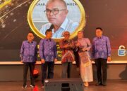 Ketua PJKIP Sumbar Almudazir Raih Penghargaan Achievement Motivation Person dari KI