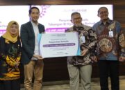 Bank Muamalat Serahkan Dua Ambulans Super Deluxe kepada Yayasan Wakaf UMI