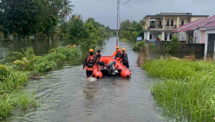 Banjir Meluas di Sumbar, Kantor SAR Padang Siagakan Tim