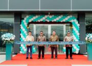 Dealer Aletra hadir di Sumatera, lengkap dengan Voltron EV Charging Station
