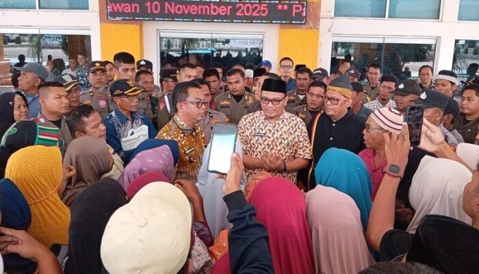 Pemkab Pasaman Barat Mediasi Sengketa Warga Mandiangin dan Koperasi MLKS