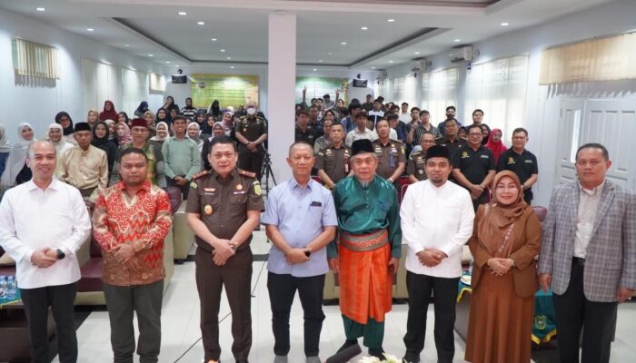 Kejati Riau Gelar Kuliah Umum di UIR dalam Hari Anti Korupsi Sedunia