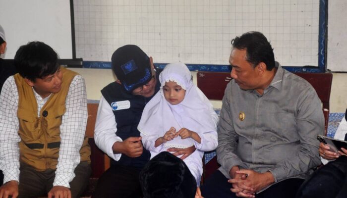 Pascabanjir Bandang, Menteri Pendidikan Kunjungi 102 Sekolah Rusak di Agam