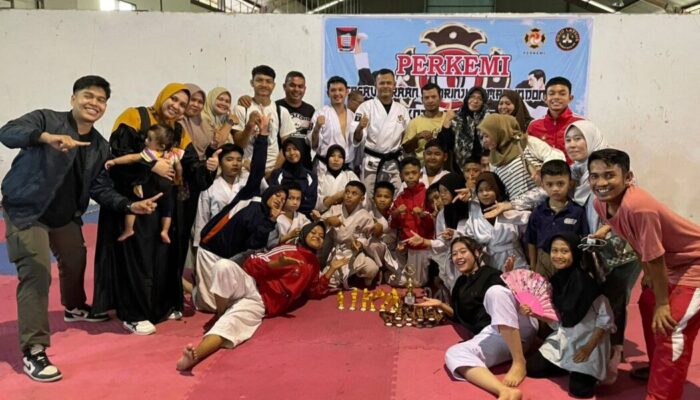 Perkemi Pasaman Barat Juara Umum III Kejurda Kempo Sumbar 2025