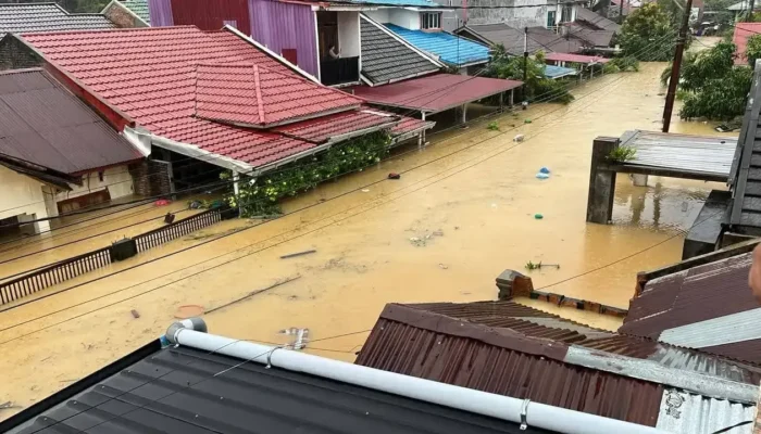 Pascabanjir 4.446 Jiwa Masih Bertahan di Pengungsian Padang, Pauh Terbanyak
