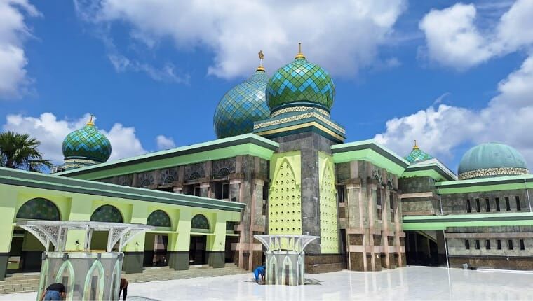 Beginilah penampakan Masjid Raya Annur Riau saat ini, Jumat (19/12/2025).(Foto By: Defri Candra)