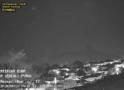 Gunung Marapi Erupsi Jelang Tengah Malam, Kolom Abu Capai 900 Meter