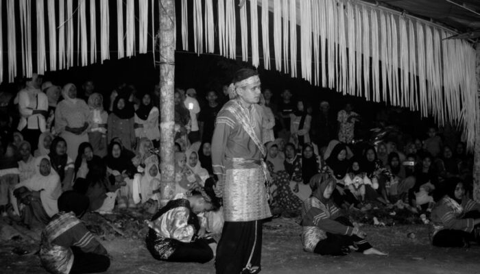 Randai di Sawah Liek: Saat Alam, Adat dan Generasi Muda Menjaga Ingatan Minangkabau