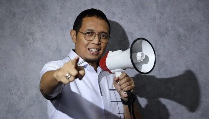 Sebut Ngopi dan Makan Gorengan Sebab Penggundulan Hutan, Hasan Nasbi Banjir Kritikan
