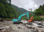 DPR dan Wamen PU Tinjau Bencana Sumbar, Hutama Karya Pulihkan Akses Lembah Anai