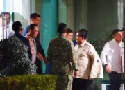 Kapolri Dampingi Presiden Prabowo Rapat Penanggulangan Bencana di Padang
