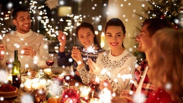 Ilustrasi perayaan natal. (Foto: Shutterstock)