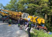 Evakuasi Truk Crane, Jalur Sitinjau Lauik Ditutup