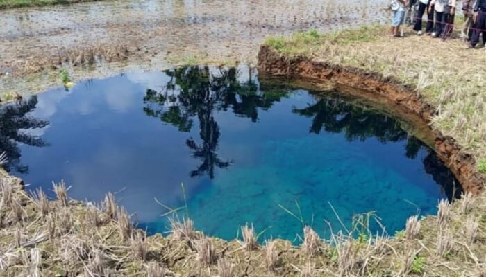 Wagub Sumbar Ingatkan Warga Tidak Konsumsi Air Sinkhole Situjuah Batua Limapuluh Kota Langsung