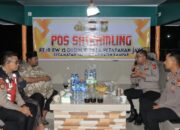 Sambangi Satkamling Desa Petapahan Jaya, Kapolres Kampar Serap Aspirasi Warga hingga Salurkan Bantuan