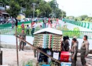 PKL Berjualan di Area Taman Kota, Satpol PP Padang Lakukan Penertiban