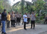 Kapolres Kampar Pantau Pembangunan Jembatan Lubuk Agung