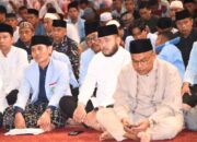 Wali Kota Padang Salurkan Santunan BKPRMI untuk Korban Banjir Bandang